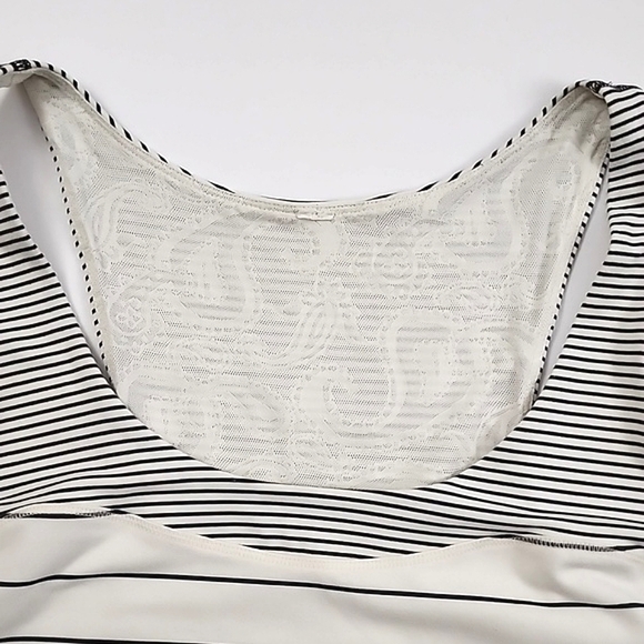Lululemon Women's Racerback White Black Pin Striped Tank Top Stretch Size 6/8 - Picture 5 of 12